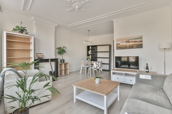 Medium property photo - Ruysdaelkade 183-1, 1072 AT Amsterdam